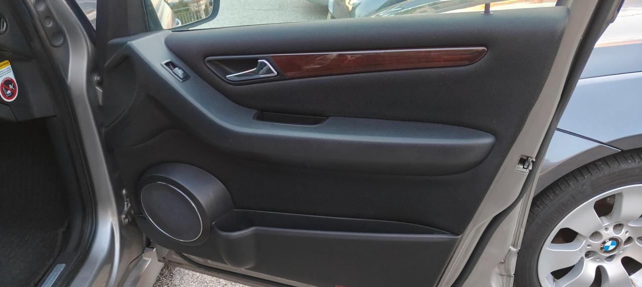 Mercedes-benz B 200 CDI Chrome