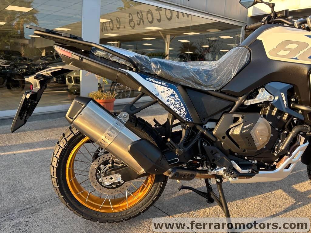 Voge Valico 800 RALLY IN ANTEPRIMA BIANCO