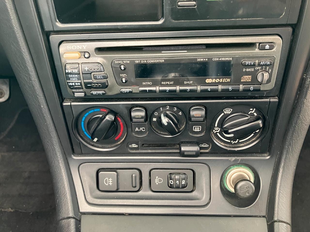 Mazda MX-5 1.6i CLIMA / HARD TOP