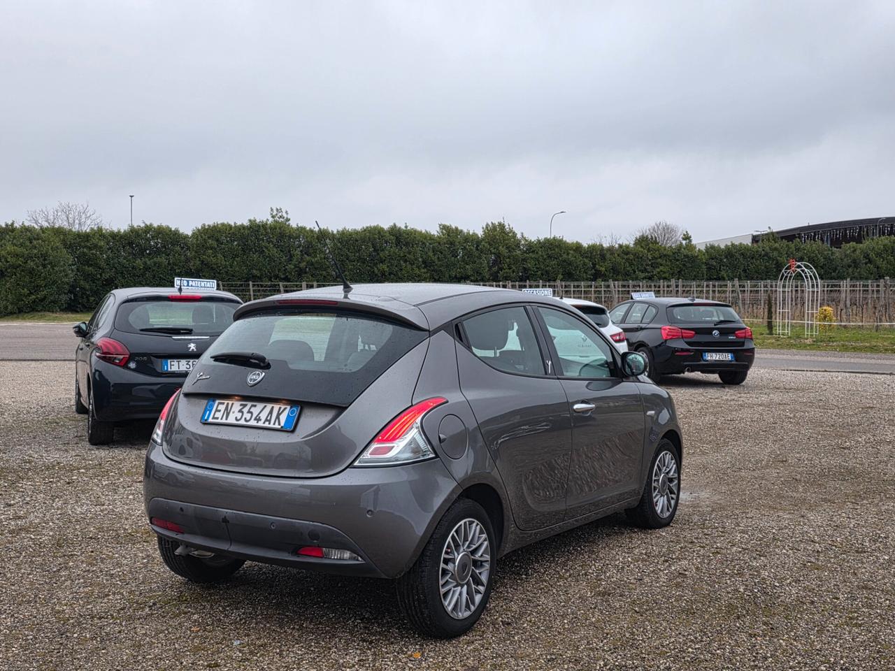 Lancia Ypsilon 1.3 MJT 16V 95 CV 5 porte S&S Platinum FINANZIABILE