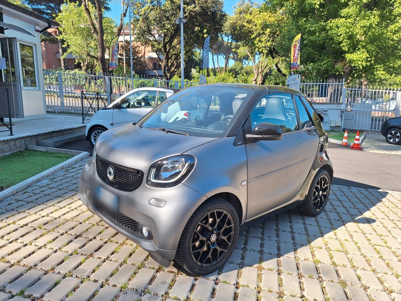 Smart ForTwo 70 1.0 twinamic Prime LIMITED EDITION Prezzo PROMO con fin totale 358/60 mesi ZERO ANTICIPO