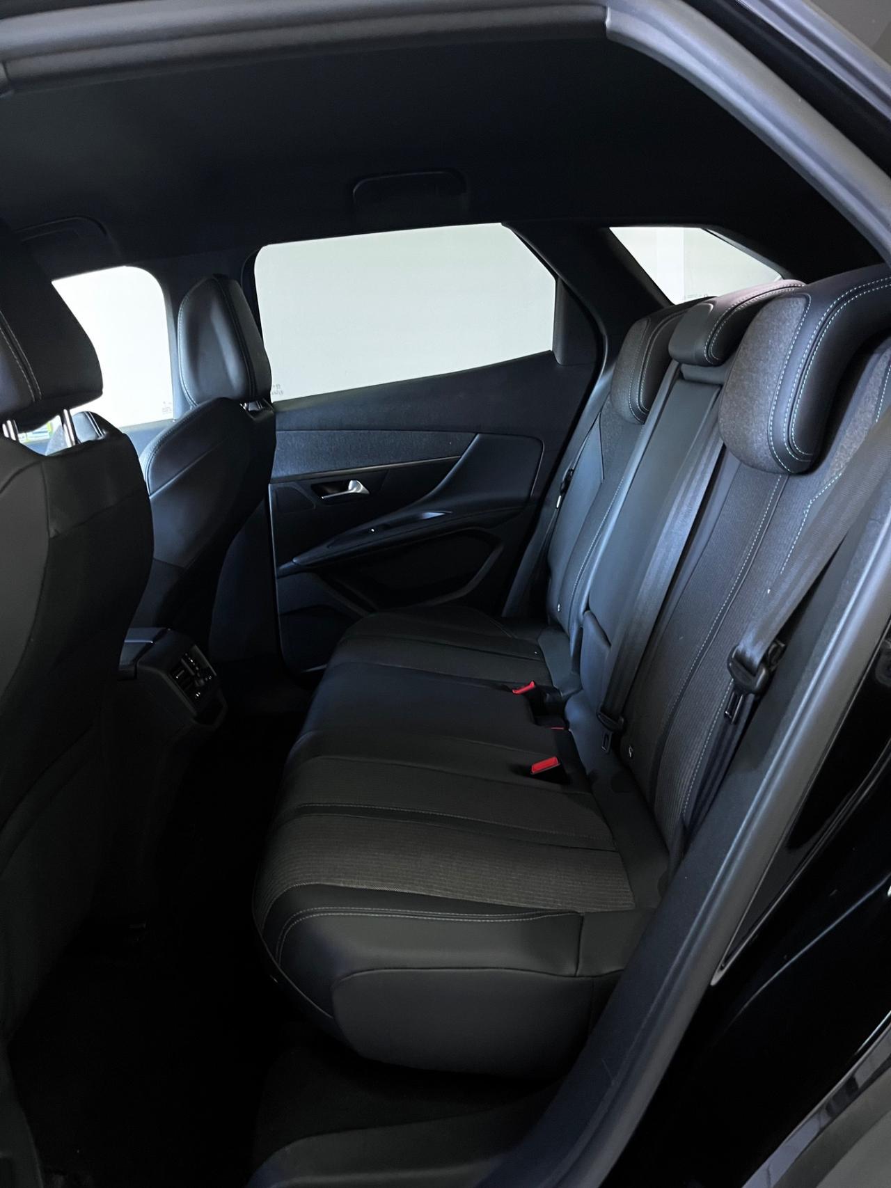 Peugeot 3008 2023 BlueHDi 130 S&S EAT8 Allure Pack