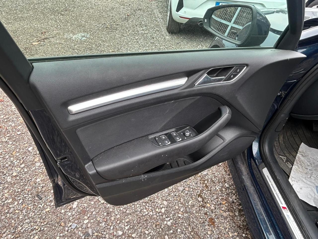 Audi A3 1.5 150cv s-tronic