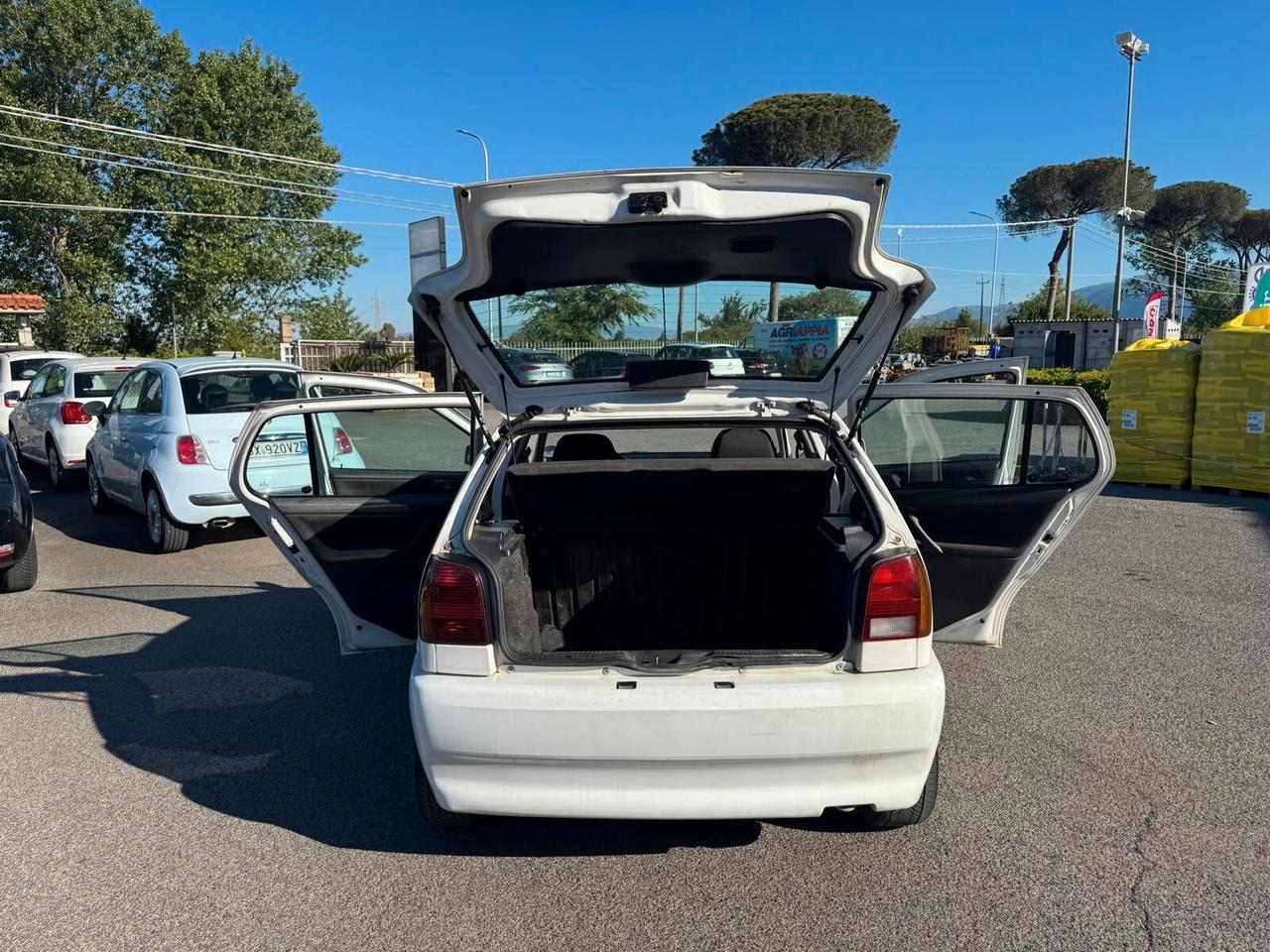 Volkswagen Polo 1.0 benzina 50cv 5P 1998