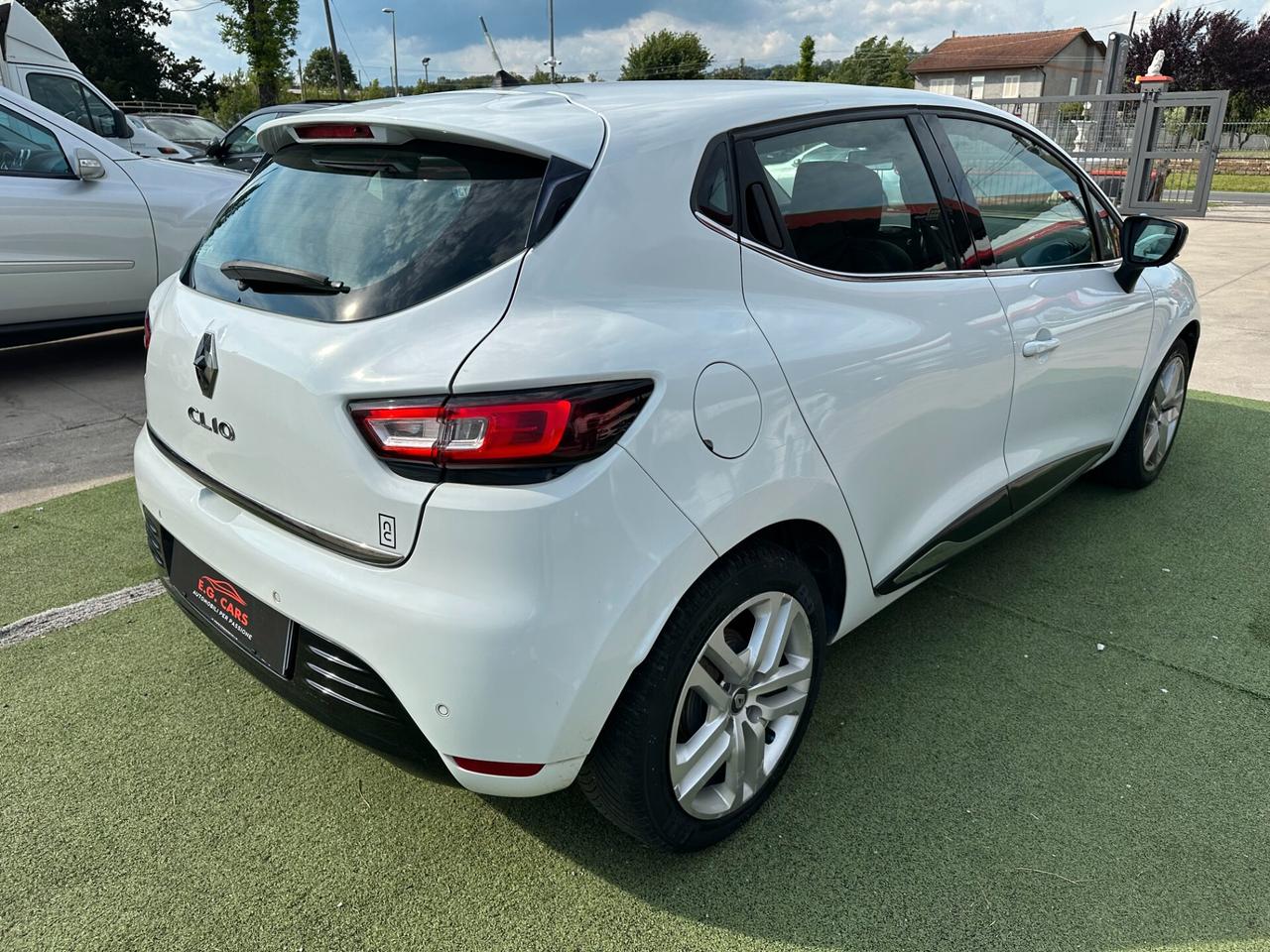 Renault Clio 0.9*75CV*LED*KAMERA*NAVI*CARPLAY*BLUETOOTH*