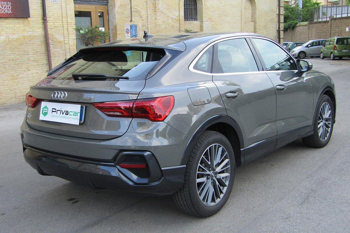 AUDI Q3 SPB 35 TFSI S tronic Business Plus
