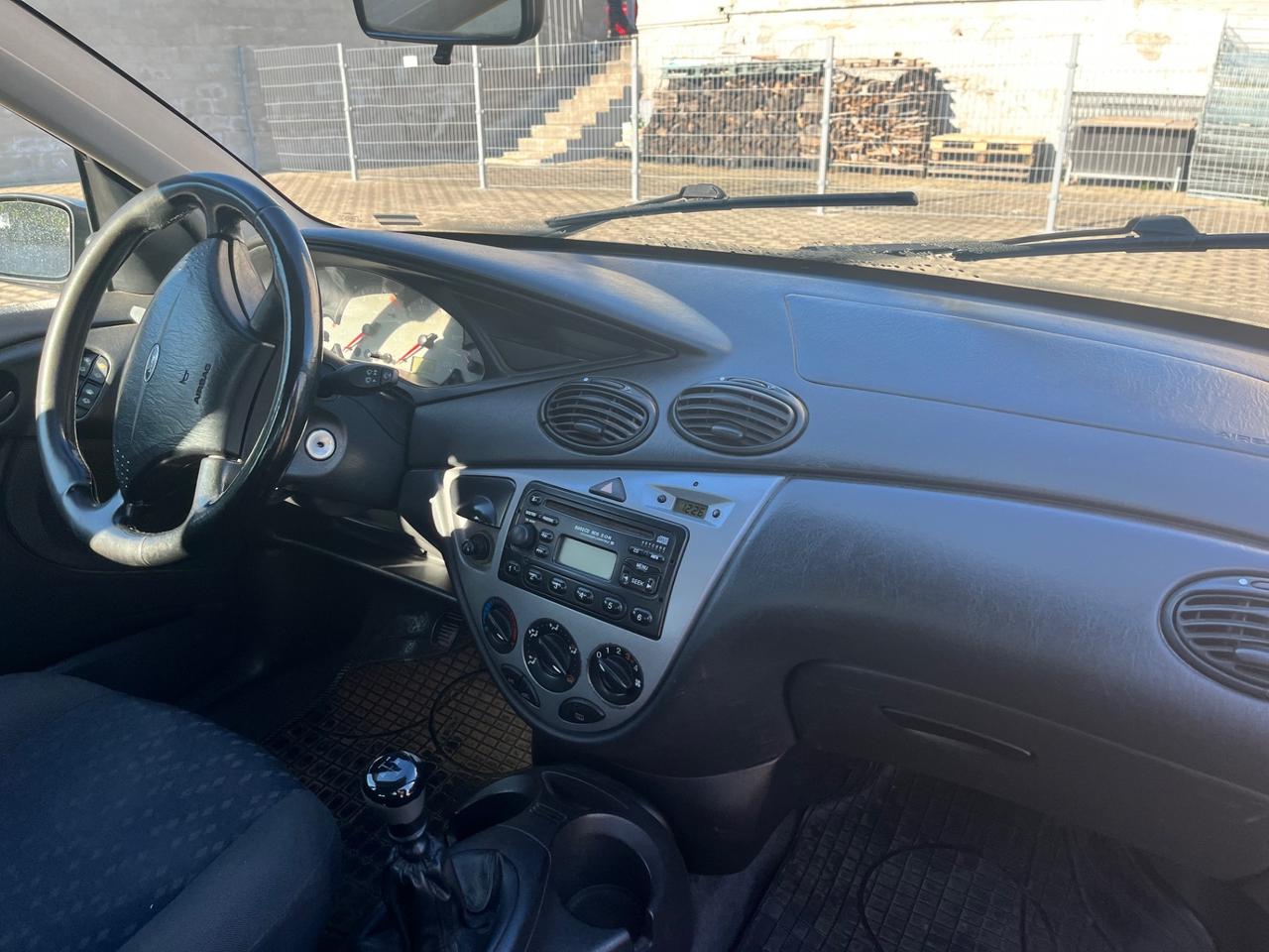 Ford Focus 1.8 TDCi 115CV SW Zetec - ASI