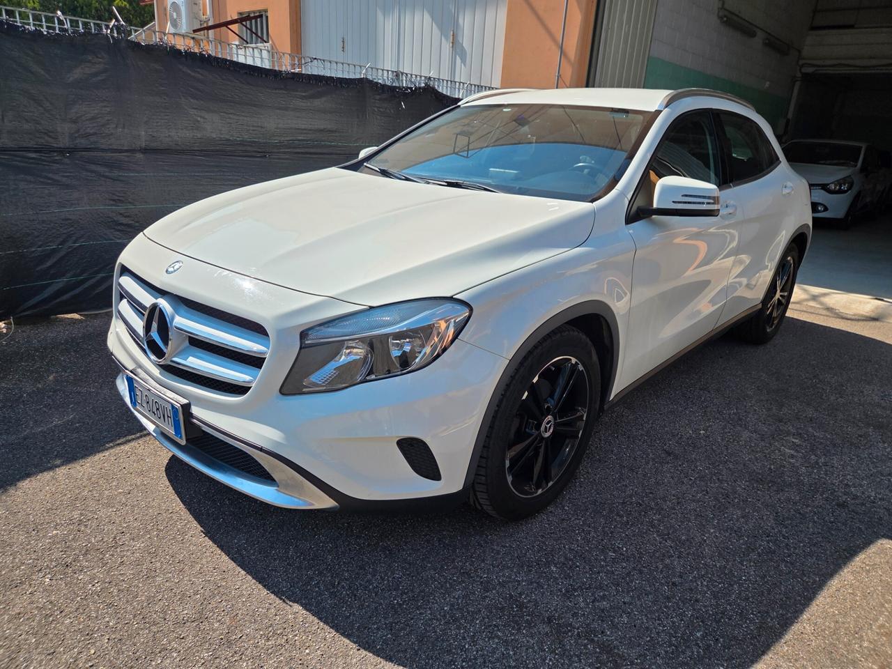 Mercedes-benz GLA 200 premium unico proprietario