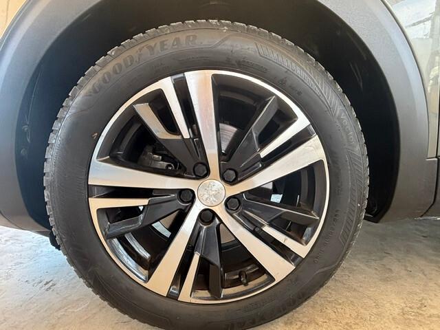 Peugeot 3008 BlueHDi 130 S&S EAT8 2019