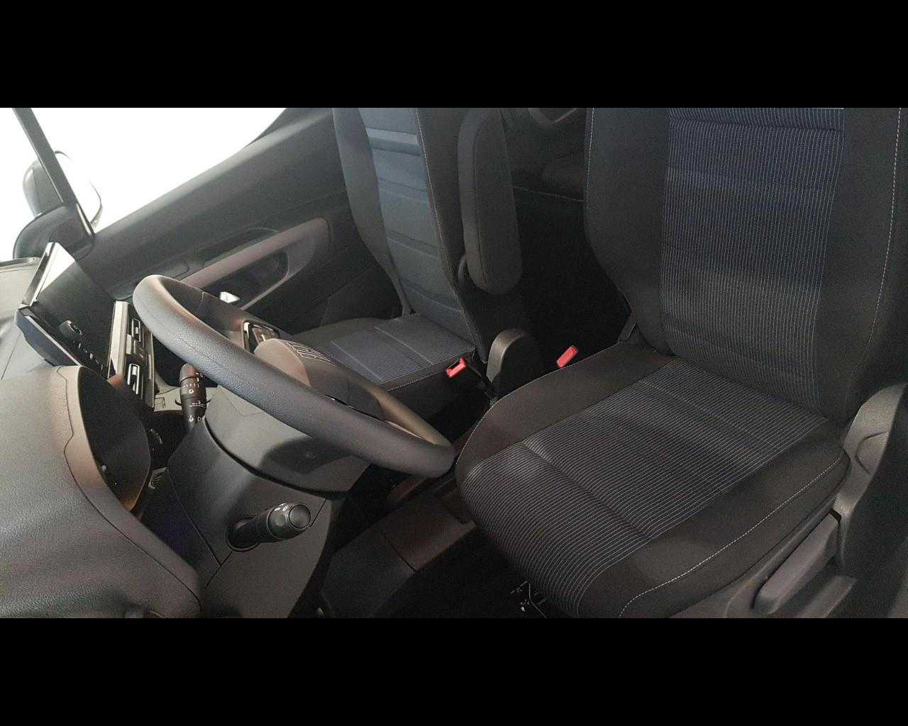 FIAT Doblo Trasporto Disabili con pedana 1.5 bluehdi 100 cv