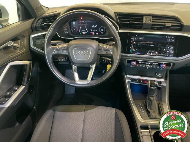 AUDI Q3 35 TDI Business