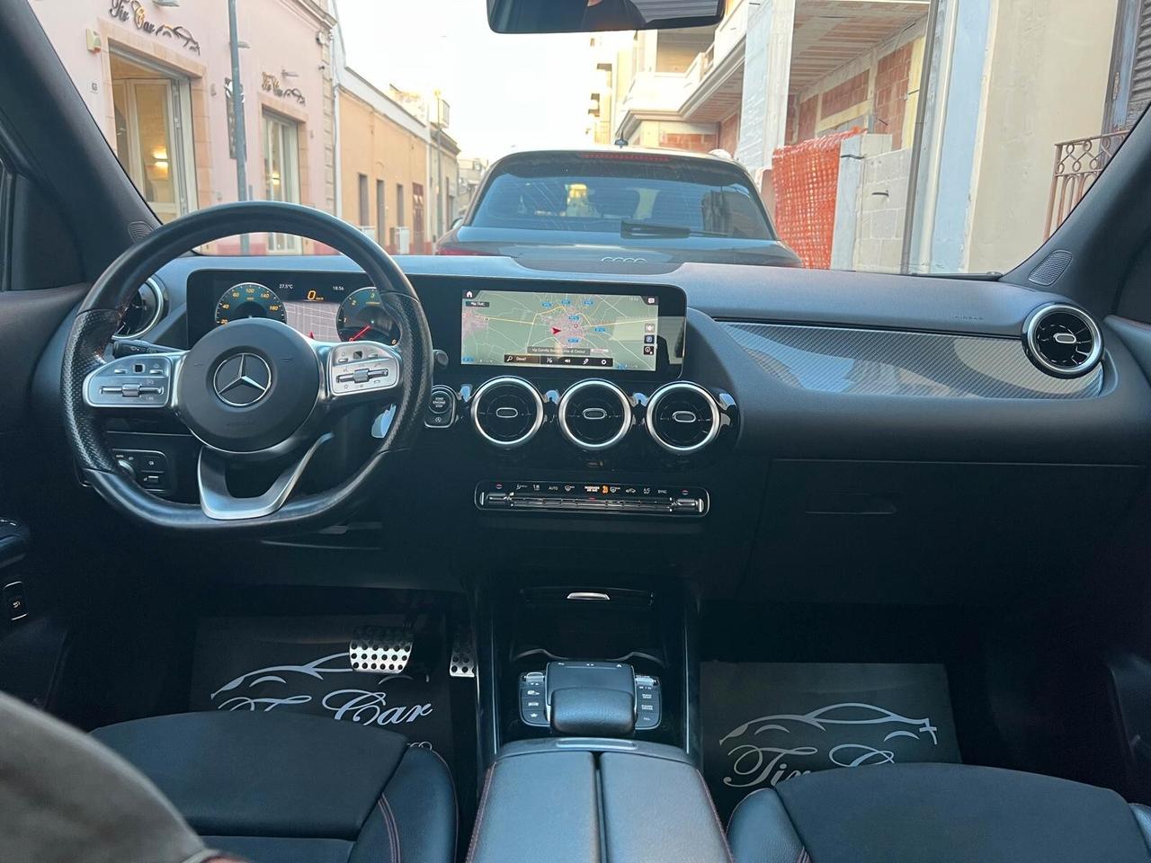 MERCEDES-BENZ GLA 200D PREMIUM 2.0 150CV PELLE NAVI CAM ANNO 2021