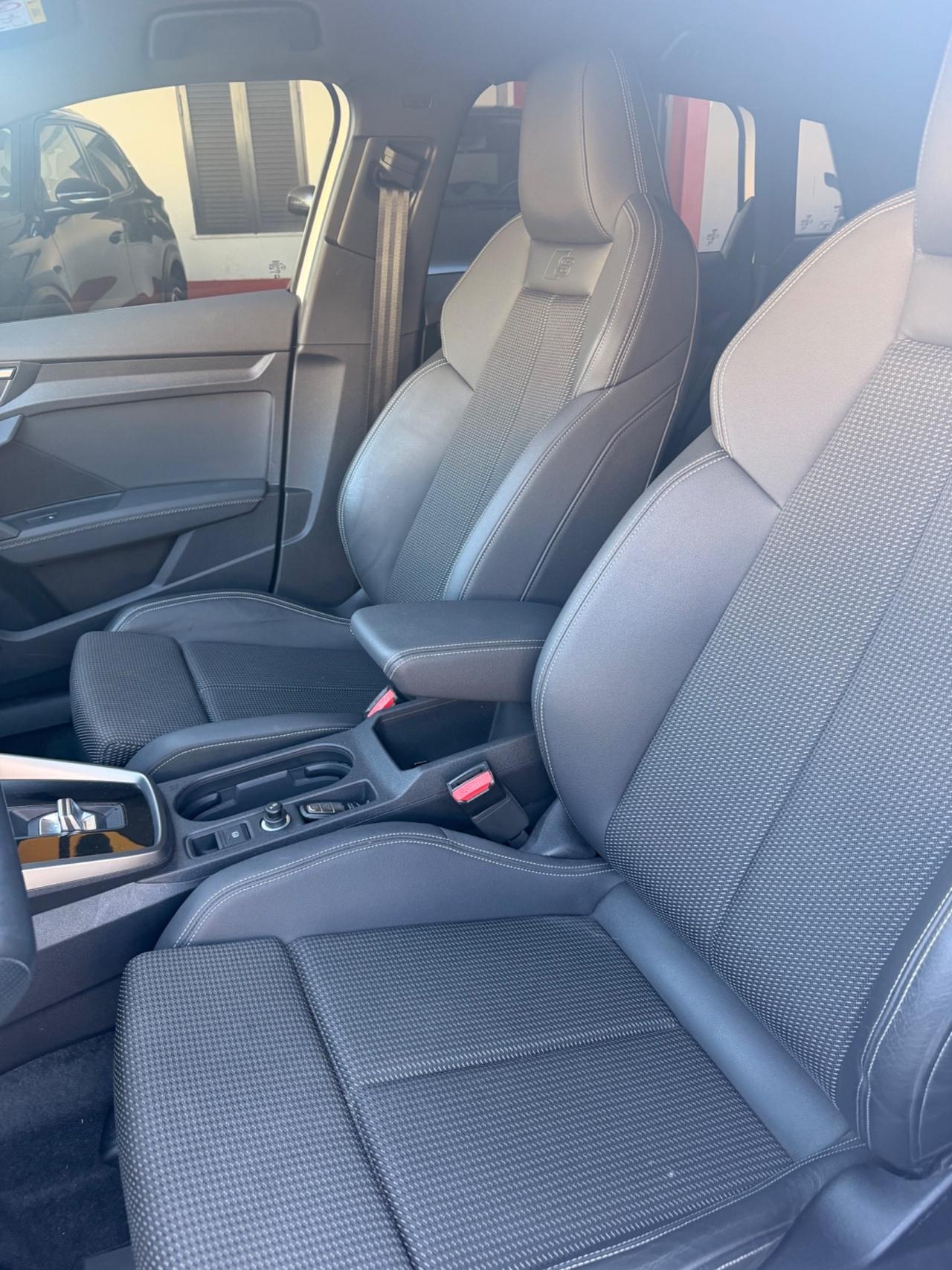 Audi A3 SPB 30 TFSI S line edition