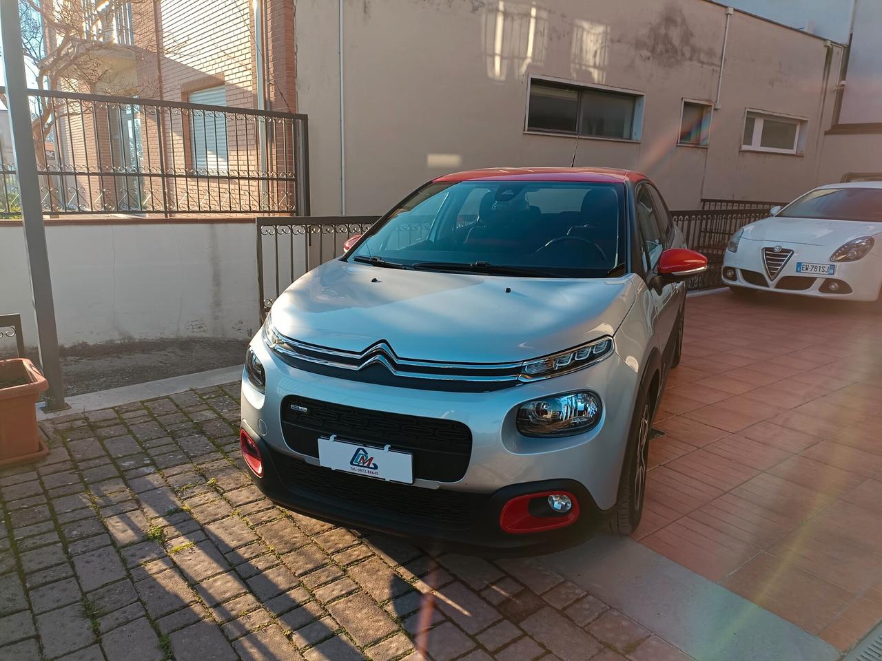 Citroen C3 PureTech 82 Shine Bi-color Full Optional