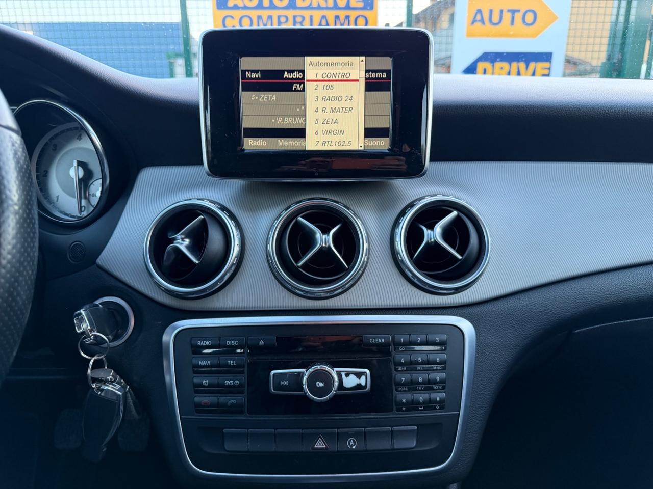 Mercedes-benz GLA 200 CDI Premium