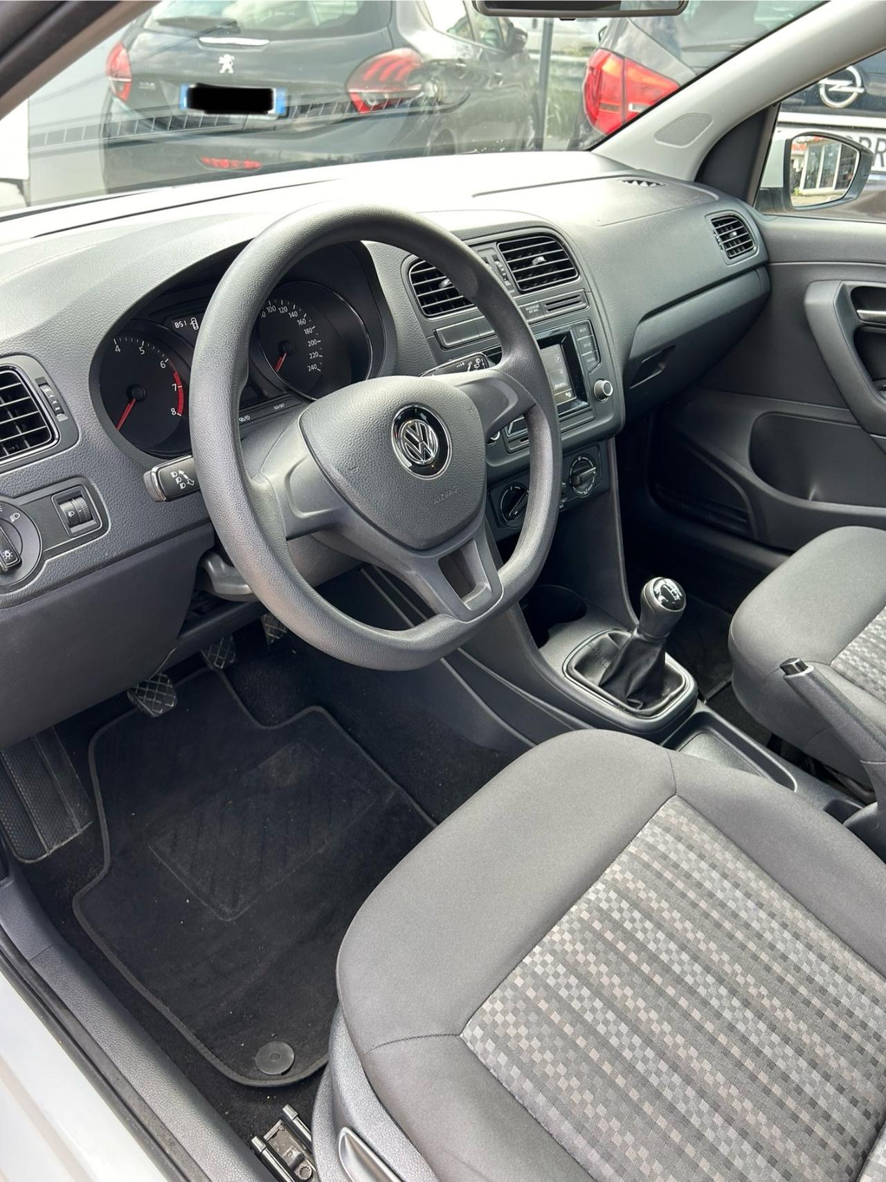 Volkswagen Polo 1.0 MPI 5p. Trendline