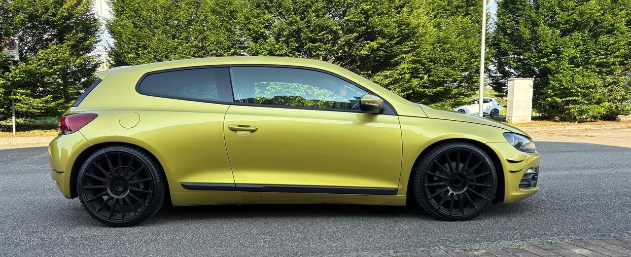 Volkswagen Scirocco 2.0 TFSI 200cv R-Line