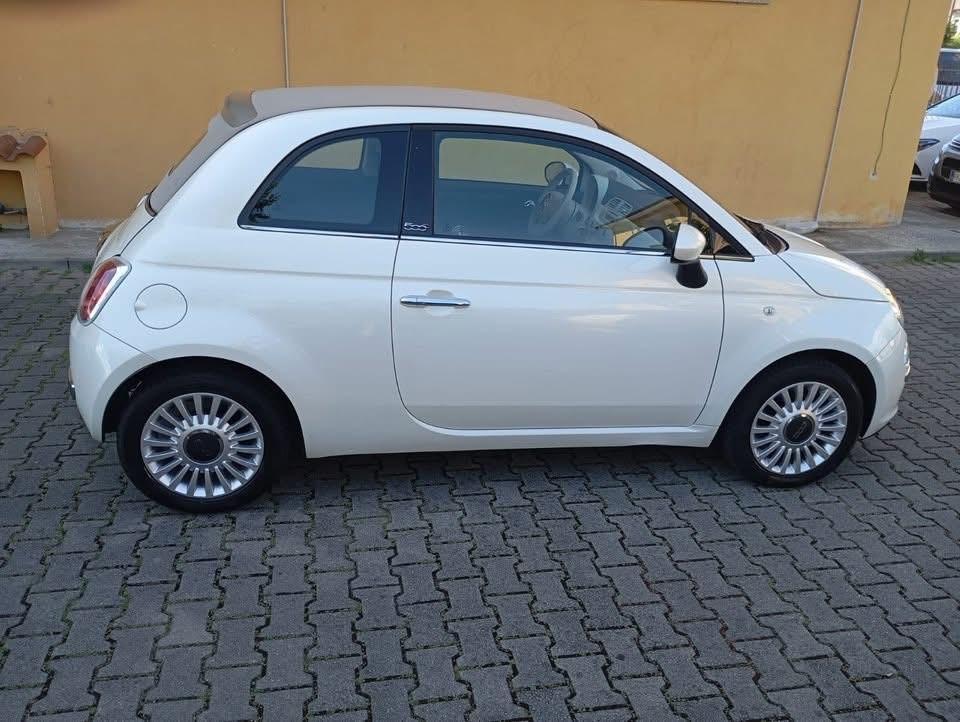 Fiat 500 C 0.9 TwinAir Turbo Lounge