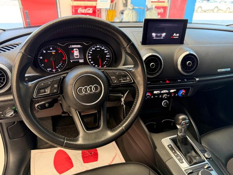 AUDI A3 3ª serie A3 SPB 1.6 TDI 116 CV S troni...