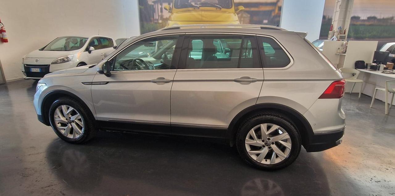 Volkswagen Tiguan 2.0 TDI 150 CV SCR DSG Elegance