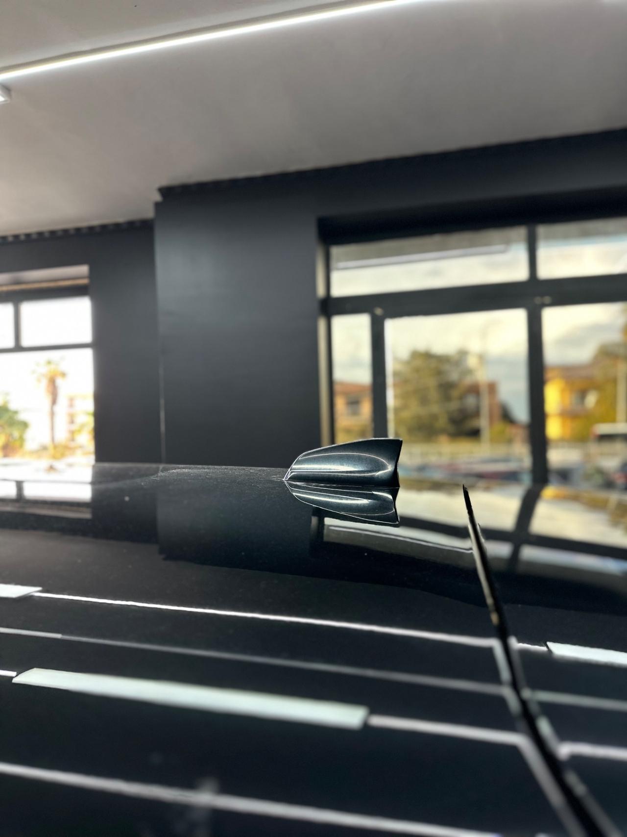 Land Rover Range Evoque 2.0D I4 163 CV AWD Auto R-Dynamic HSE