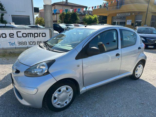 TOYOTA Aygo 1.0 12V VVT-i 5 porte