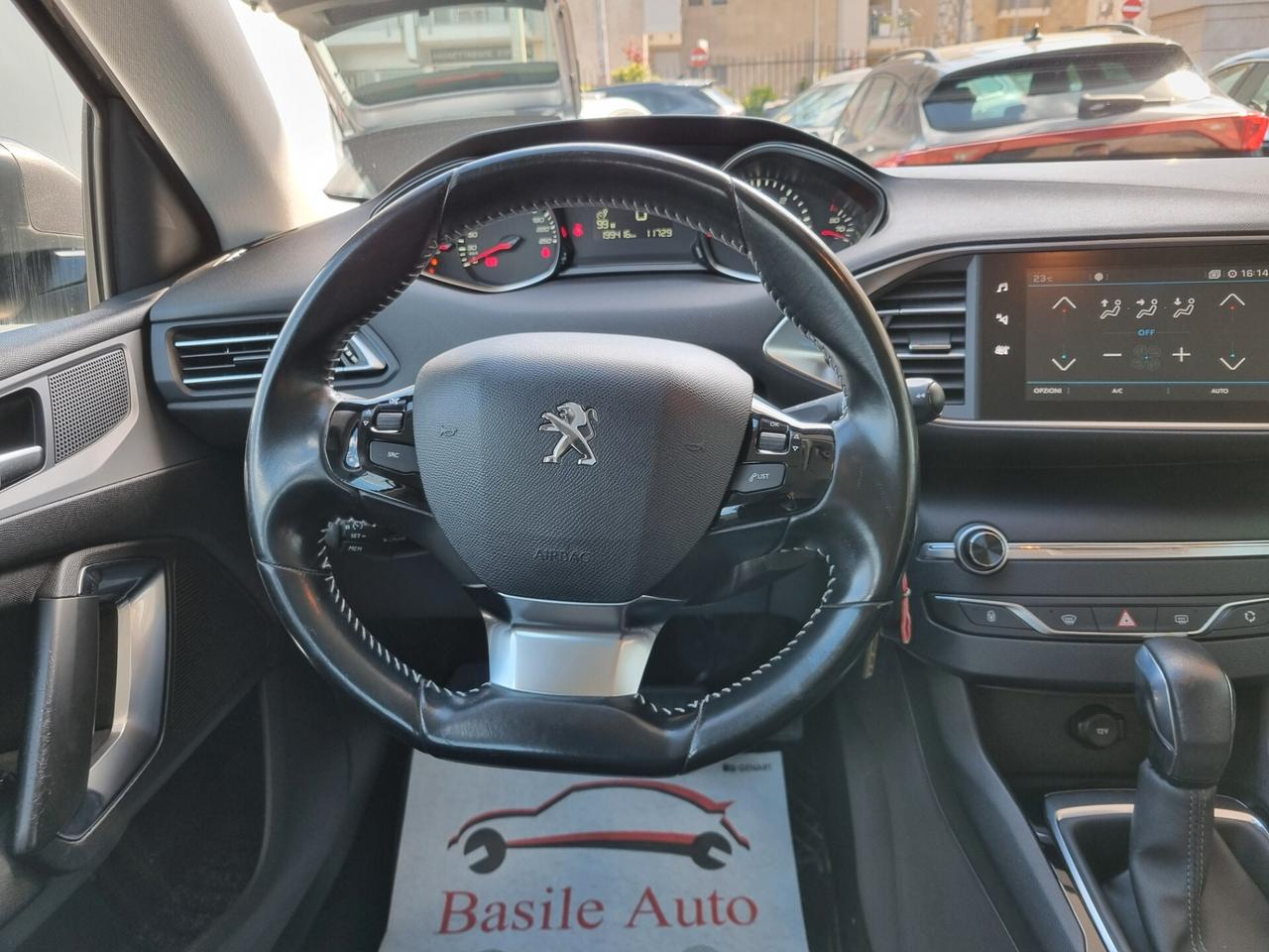 Peugeot 308 BlueHDi 120 S&S EAT6 Business