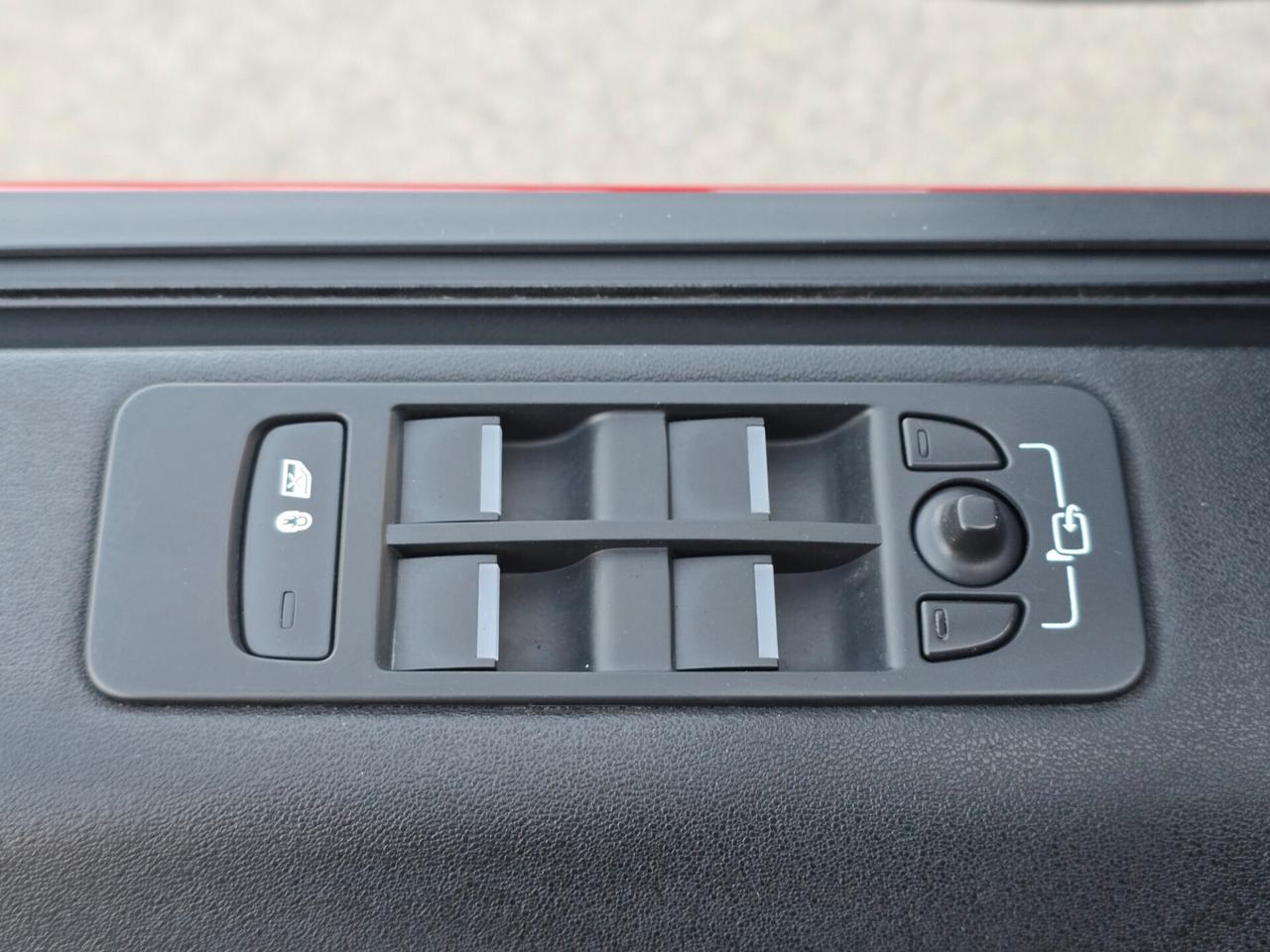 DISCOVERY SPORT 2018 HSE LUXURY SOLI 128.000KM