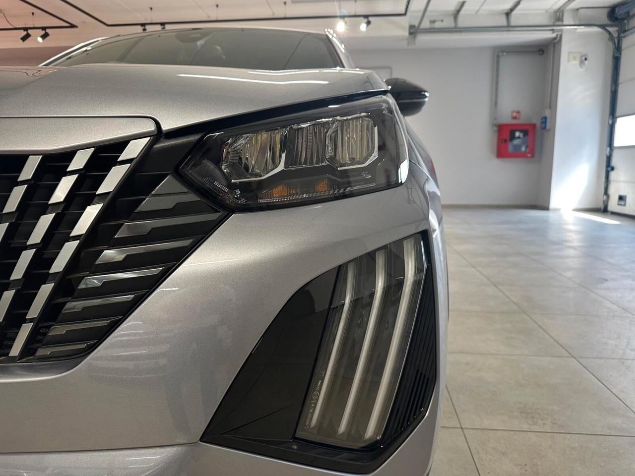 Peugeot 2008 PureTech 100 S&S Allure