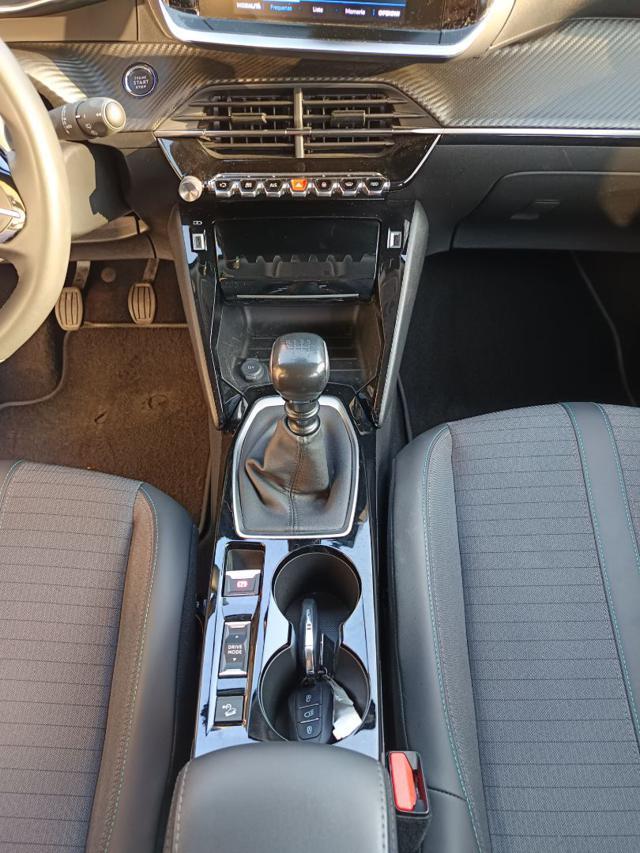 PEUGEOT 2008 BlueHDi 110 S&S Allure