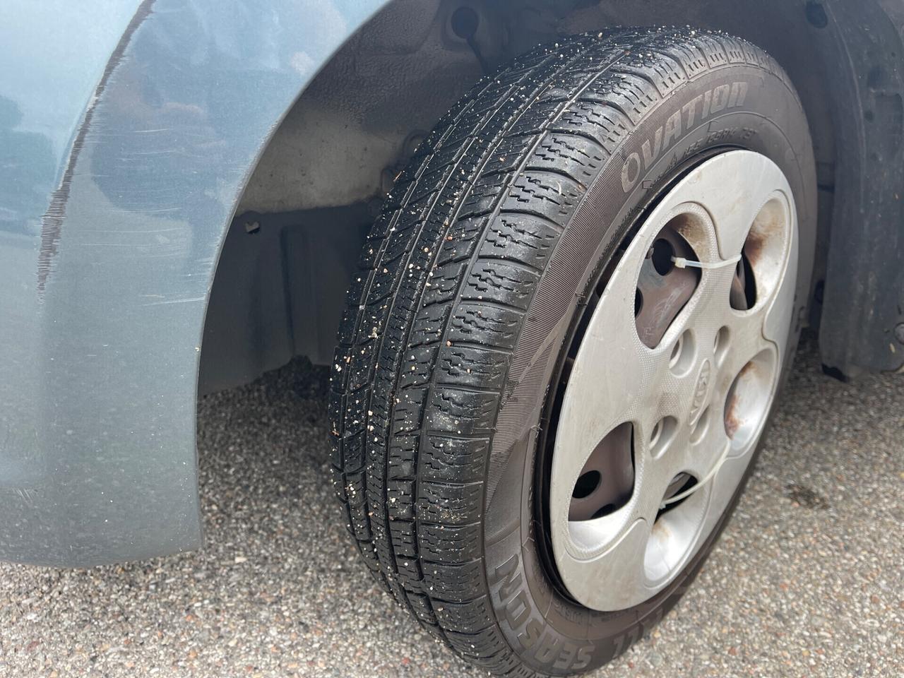 Nissan Pixo 1.0 benzina euro5a neopatentati