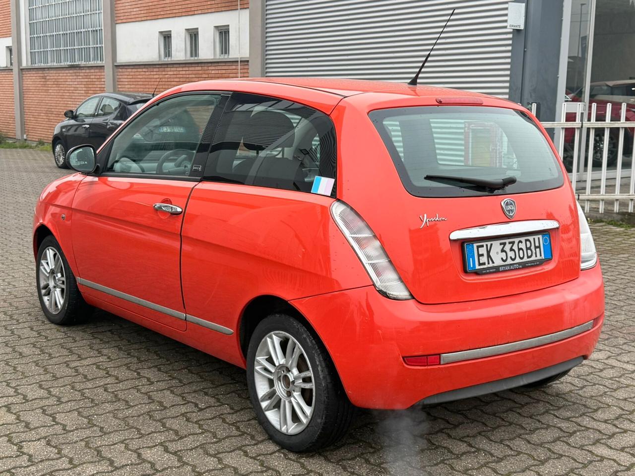 Lancia Ypsilon 1.2 69 CV 5 porte GPL Ecochic Platinum