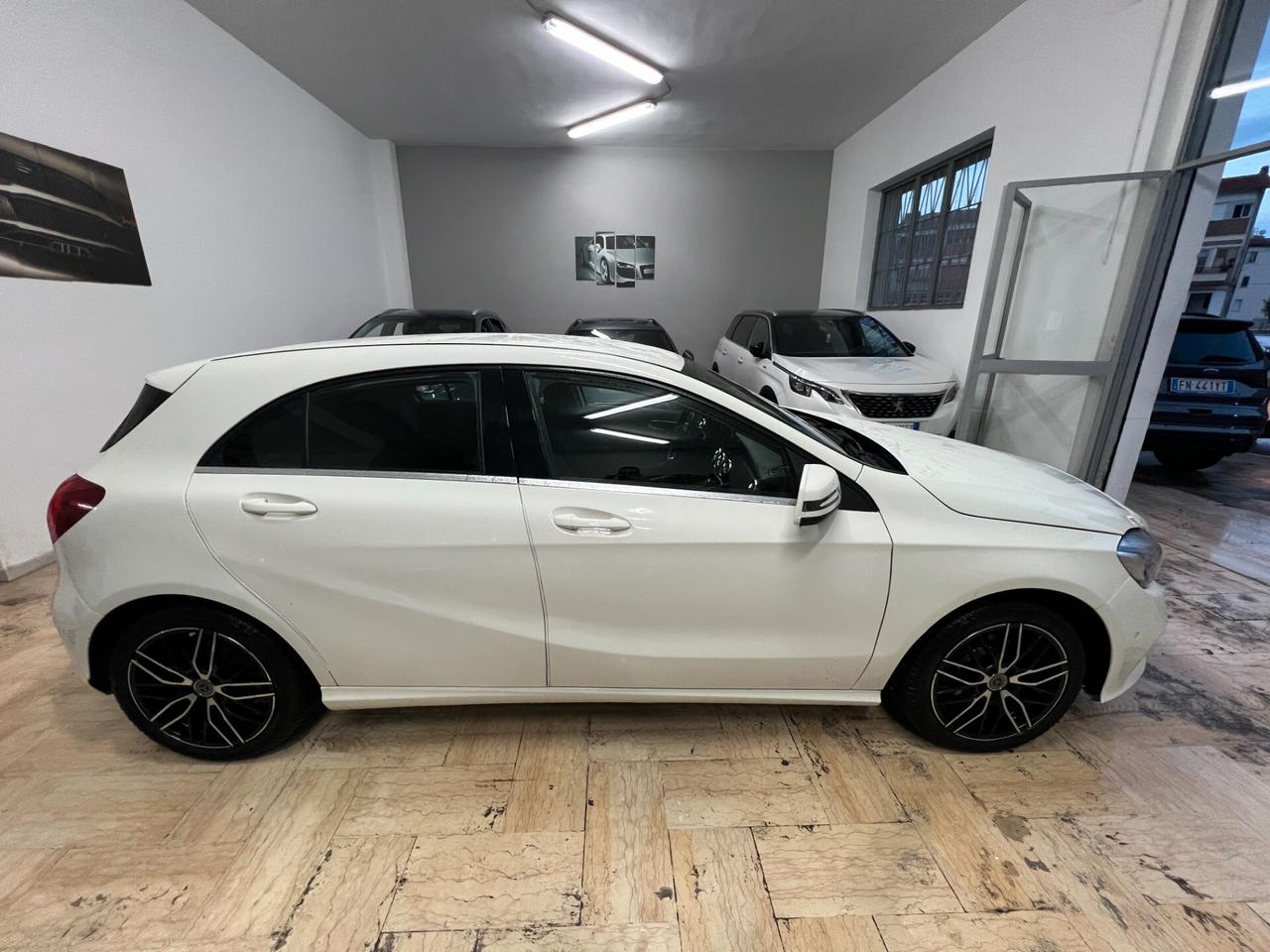 Mercedes-benz A 180 d Automatic Premium