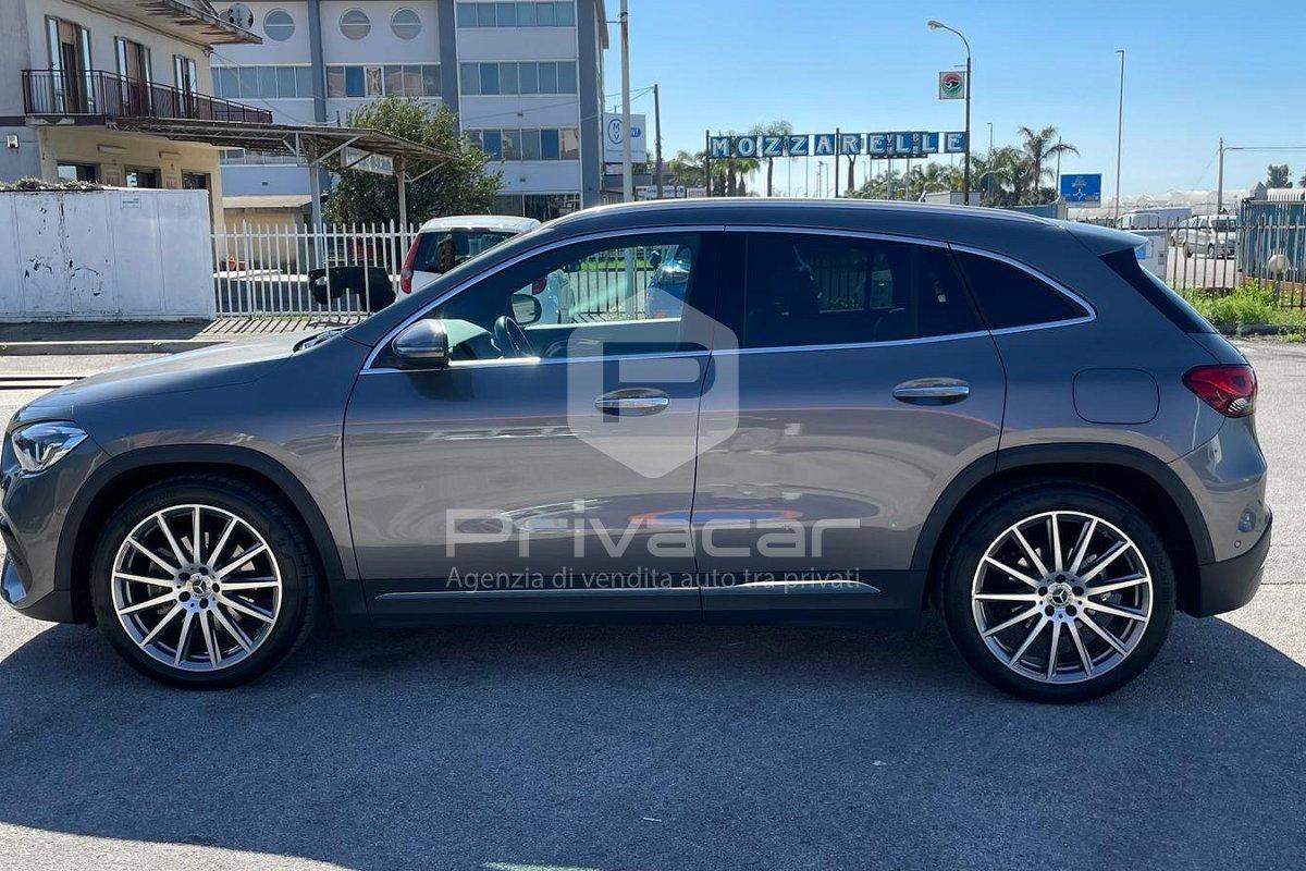 MERCEDES GLA 200 d Automatic Premium