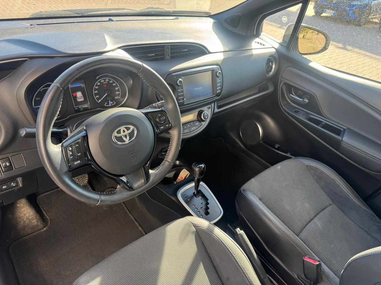 Toyota Yaris Trend 1.5 VVT-i HEV TETTUCCIO #11276