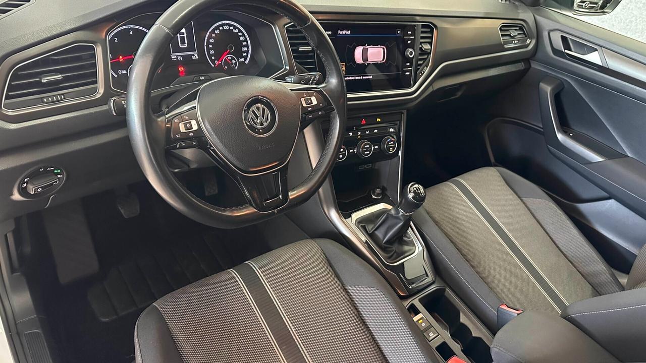 Volkswagen T-Roc 1.6 TDI SCR Business BlueMotion Technology