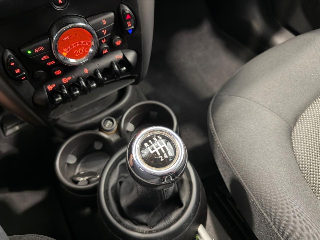 Mini Cooper D Countryman 1.6 111CV