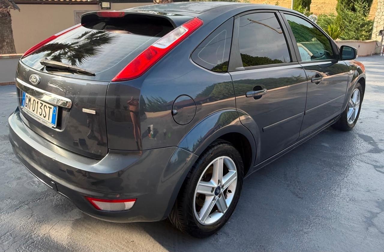 Ford Focus 1.6 TDCi (110CV) 3p. Tit. DPF