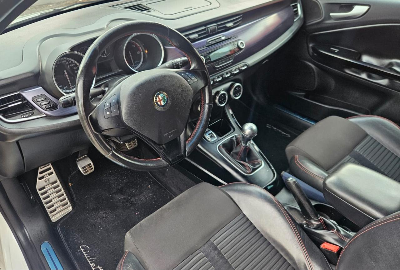 Alfa Romeo Giulietta 2.0 JTDm-2 140 CV Exclusive