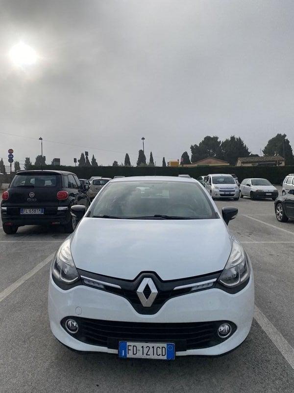 Renault Clio 1.2 75CV 5 porte Duel