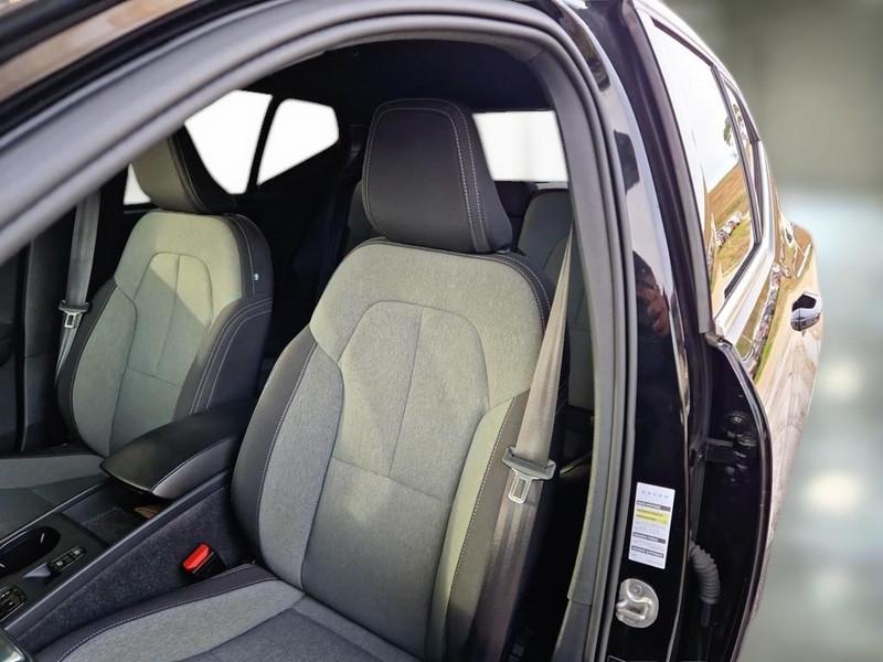 VOLVO XC40 T4 Recharge Plug-in auto Core