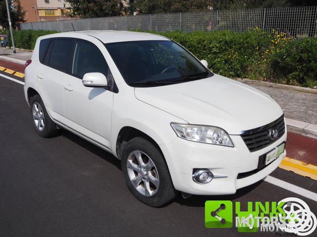 TOYOTA RAV 4 2.2 D-4WD Luxury