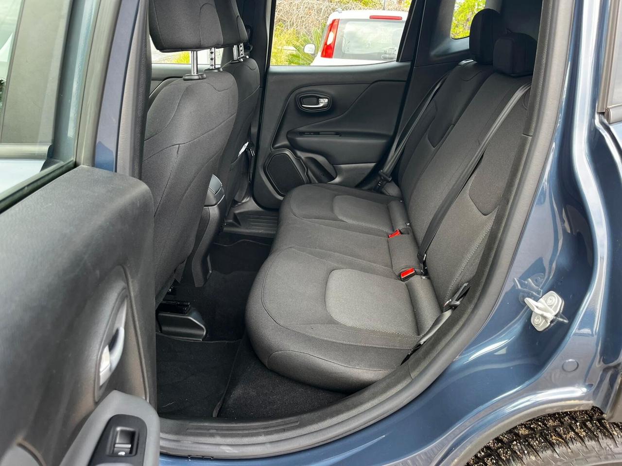 Jeep Renegade 1.6 Mjt 130 CV Longitude