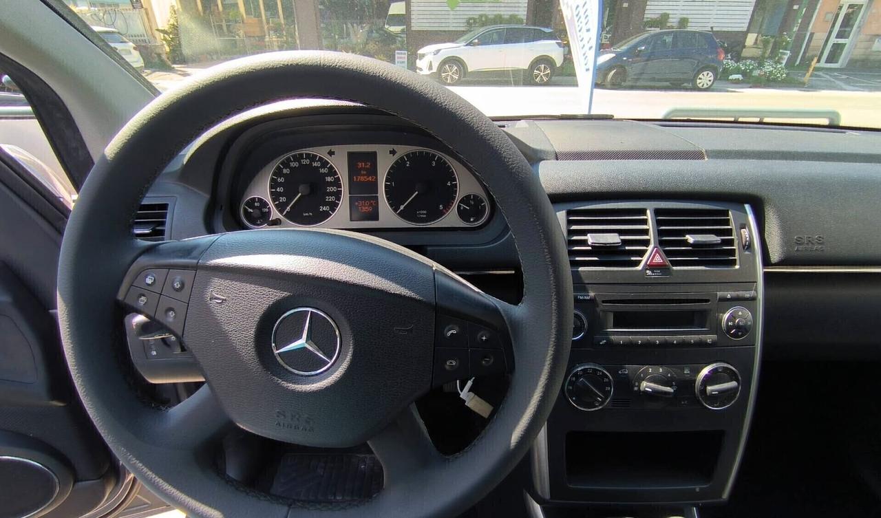 Mercedes-Benz B 180 CDI 2.0 109CV