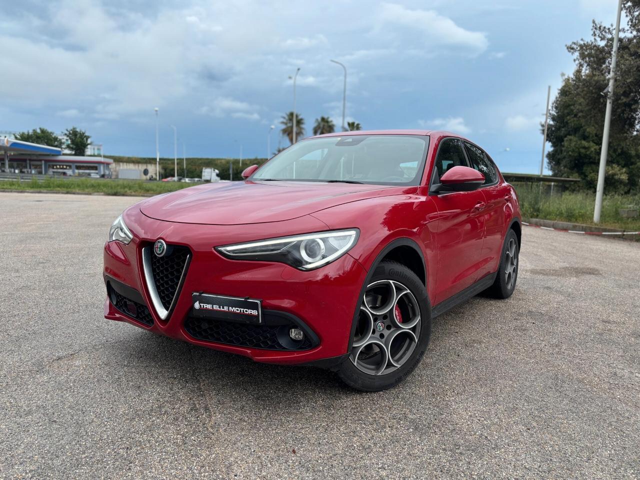 Alfa Romeo Stelvio 2.2 Turbodiesel 210 CV AT8 Q4 Executive