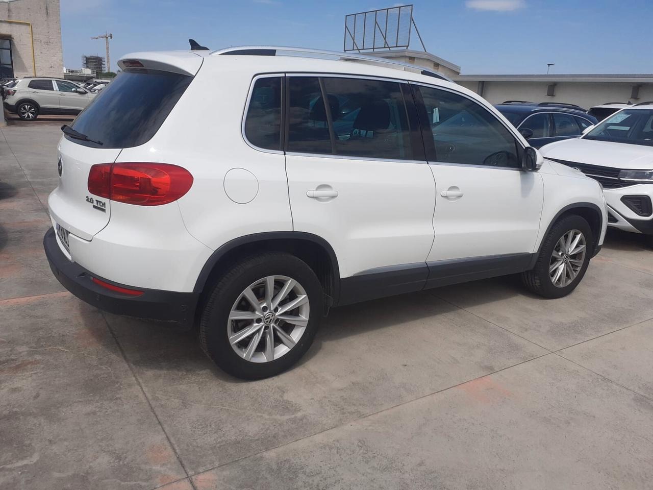 Volkswagen Tiguan 2.0 TDI 4X4 DSG Sport & Style - 2015