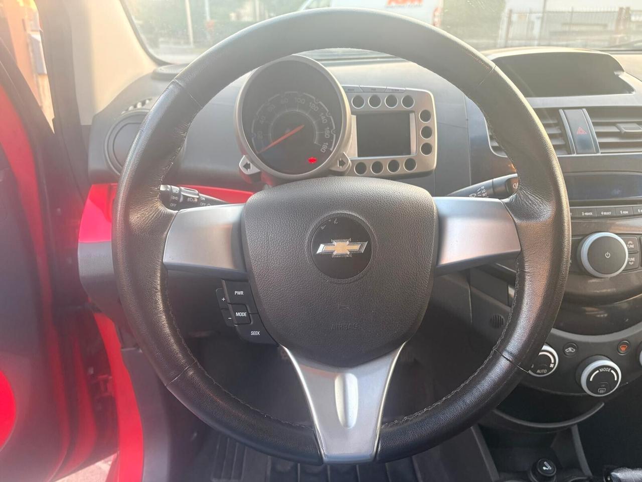Chevrolet Spark 1.2 LT GPL Eco Logic