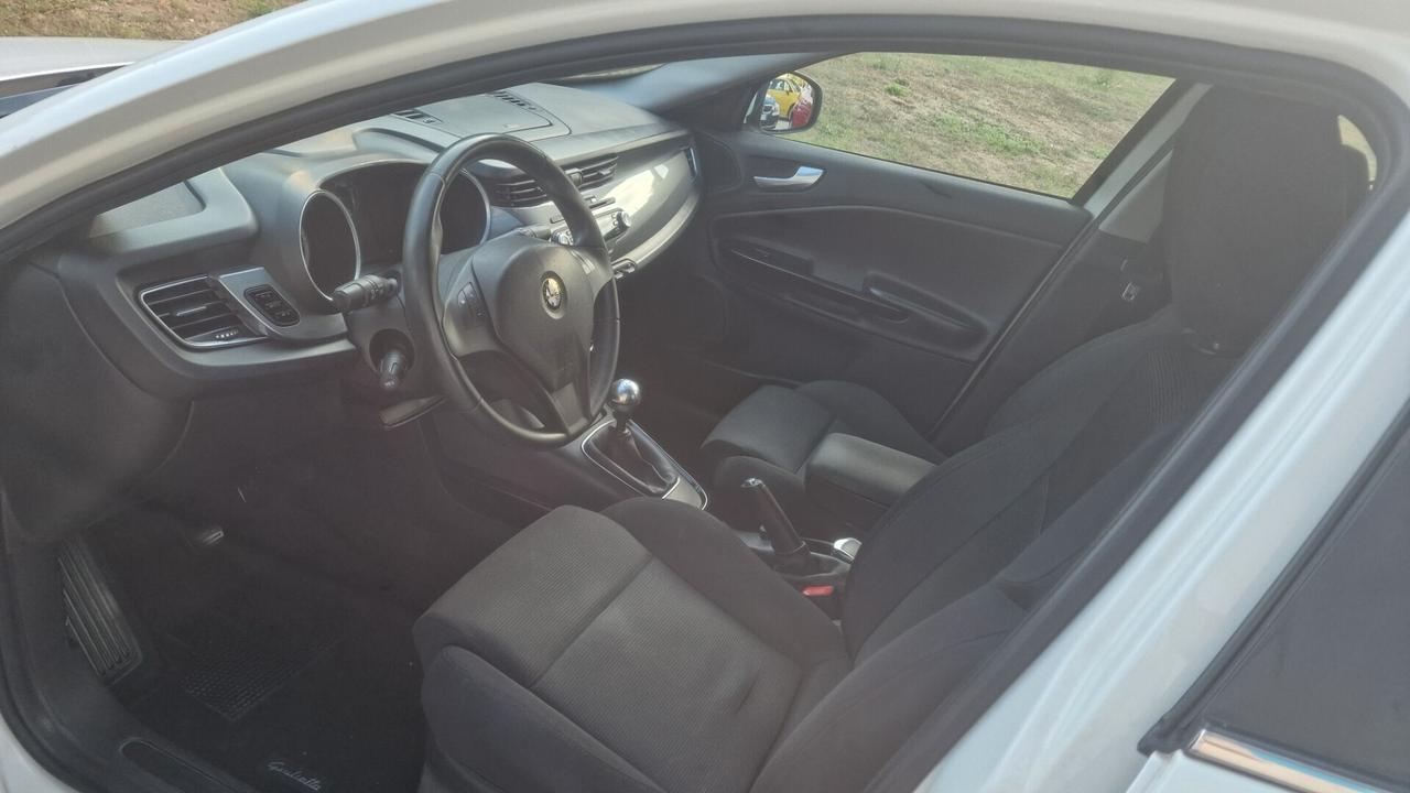 Alfa Romeo Giulietta 1.6 JTDm EXCLUSIVE - 2013