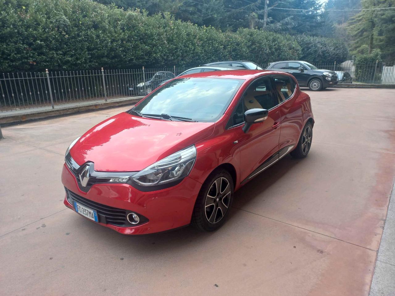 Renault Clio 1.2 75 CV 5 porte Duel