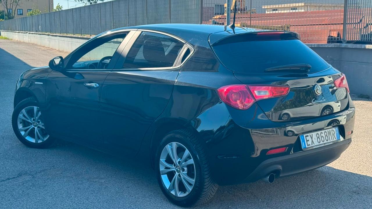 Alfa Romeo Giulietta 1.6 JTDm-2 105 CV Exclusive